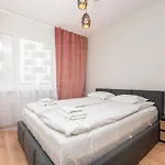 Przeworska 9a By Homeprime شقة